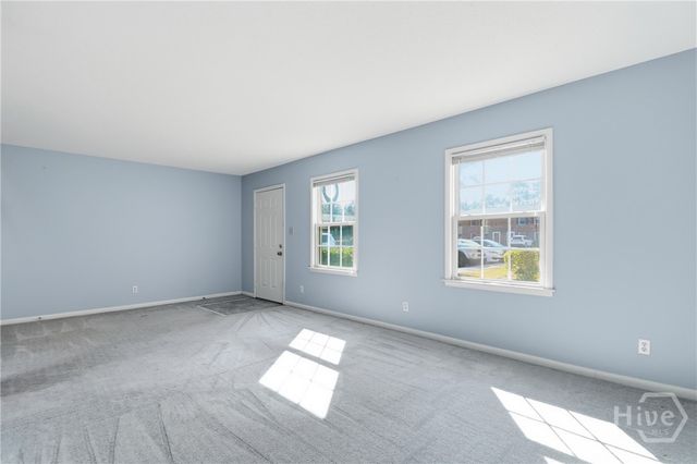 455 Mall Boulevard 94, Savannah, GA 31406