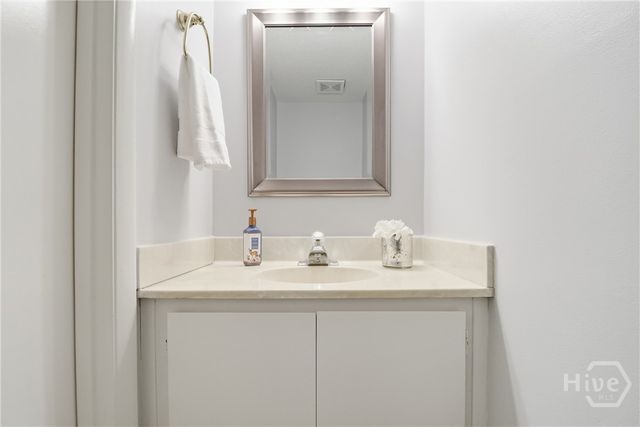 455 Mall Boulevard 94, Savannah, GA 31406