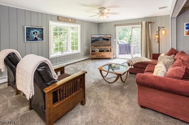 10 Holly Dr, Denville Twp., NJ 07834