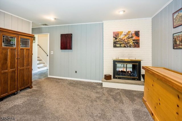 10 Holly Dr, Denville Twp., NJ 07834
