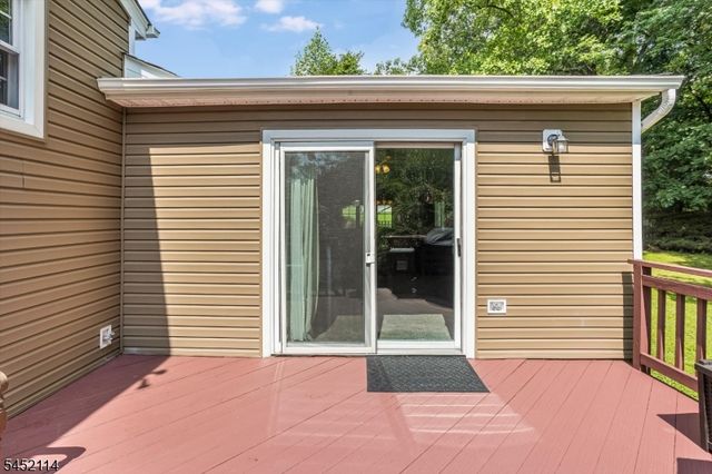 10 Holly Dr, Denville Twp., NJ 07834