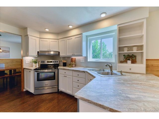 6762 Beech Dr, Arvada, CO 80004