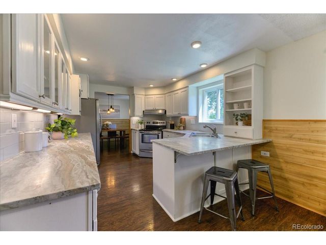 6762 Beech Dr, Arvada, CO 80004