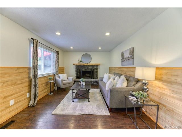 6762 Beech Dr, Arvada, CO 80004