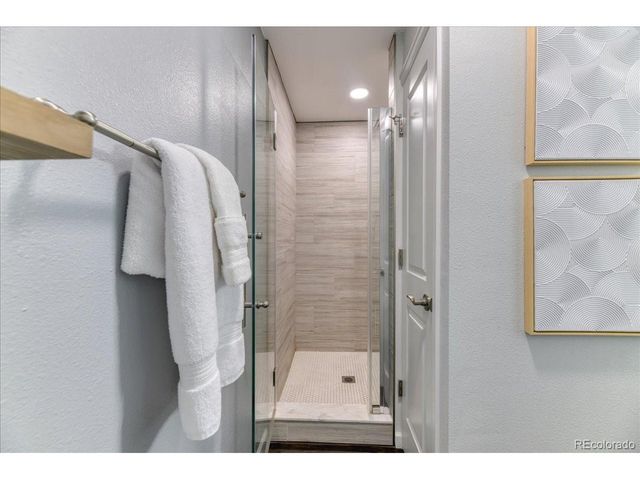 6762 Beech Dr, Arvada, CO 80004