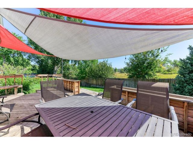 6762 Beech Dr, Arvada, CO 80004