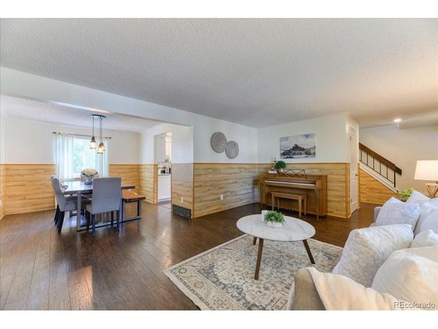 6762 Beech Dr, Arvada, CO 80004