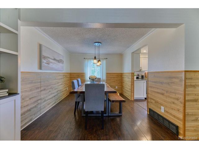 6762 Beech Dr, Arvada, CO 80004