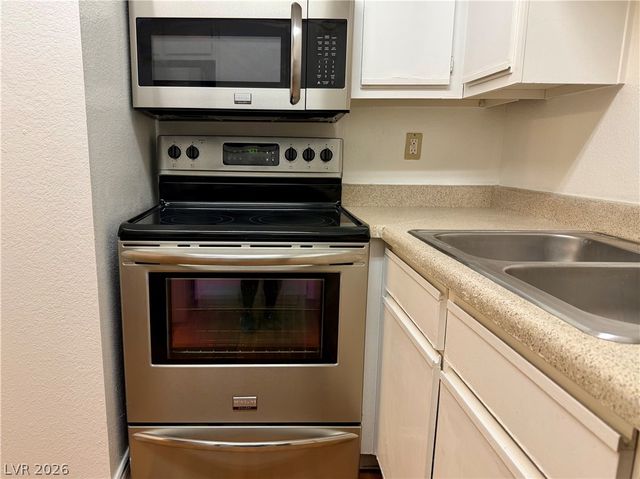3151 Soaring Gulls Drive 2021, Las Vegas, NV 89128
