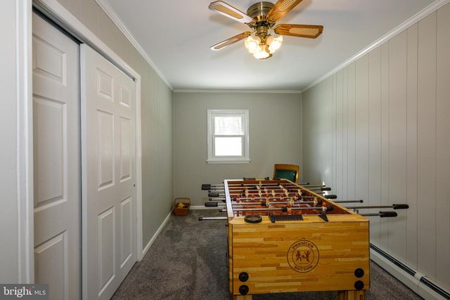 2013 WALTERS RD, Green Lane, PA 18054