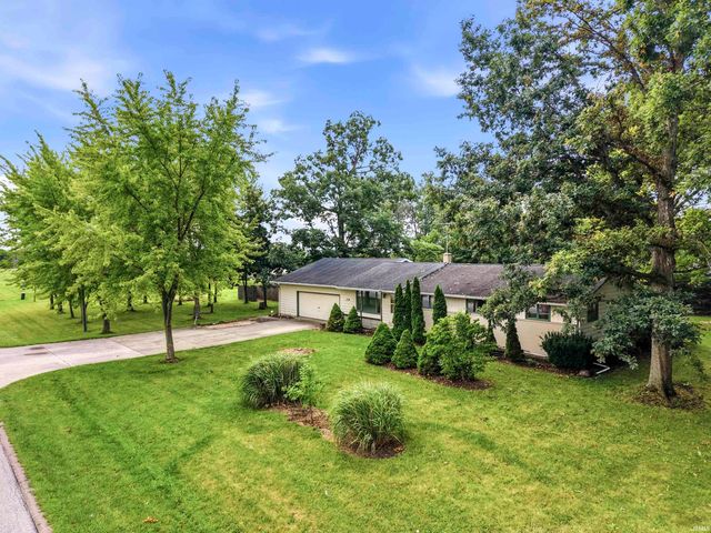 1718 Union Chapel Road, Fort Wayne, IN 46845