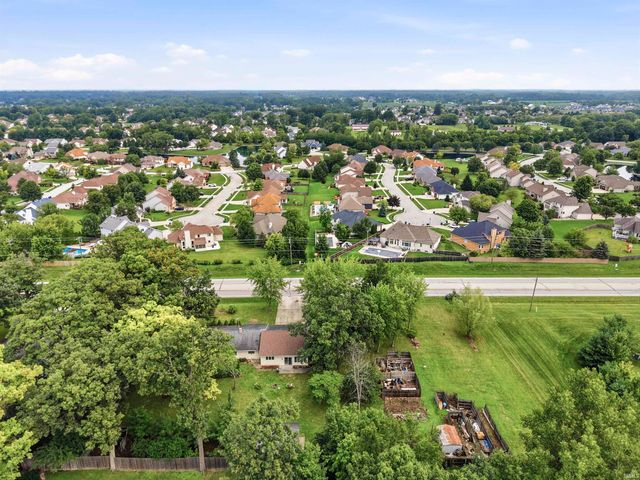 1718 Union Chapel Road, Fort Wayne, IN 46845
