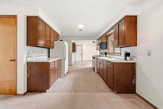 1718 Union Chapel Road, Fort Wayne, IN 46845