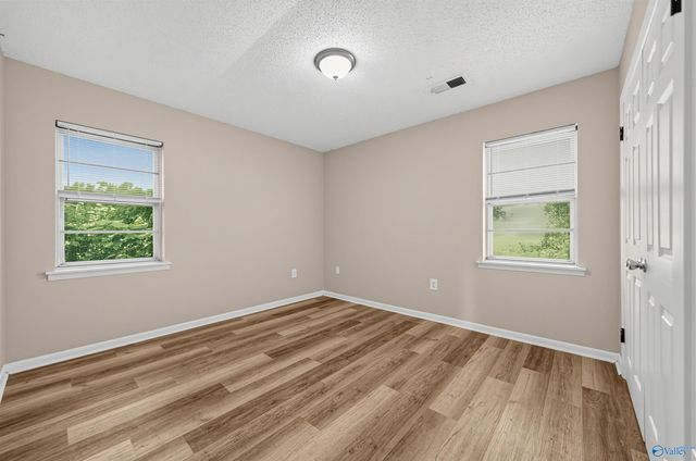 112 Ash Court NE, Decatur, AL 35601