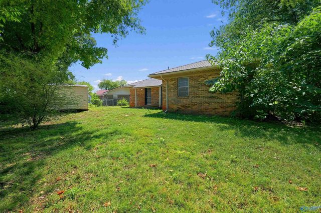 112 Ash Court NE, Decatur, AL 35601