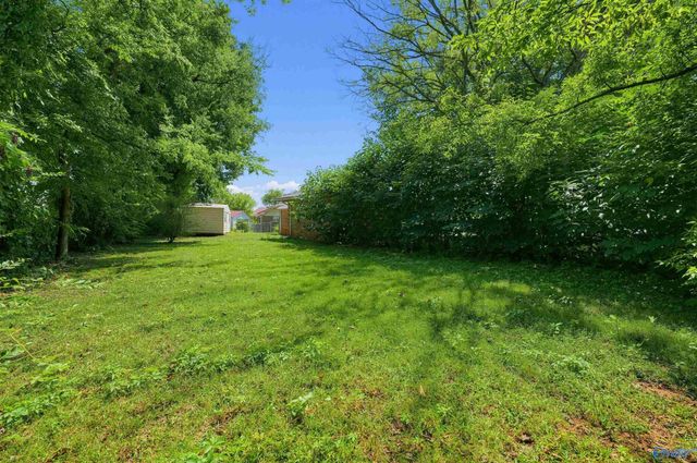 112 Ash Court NE, Decatur, AL 35601