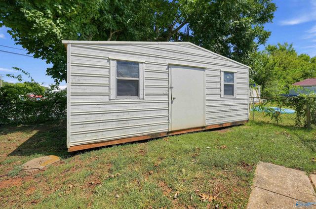 112 Ash Court NE, Decatur, AL 35601