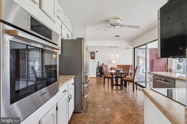 76 KENT AVE, Marlton, NJ 08053
