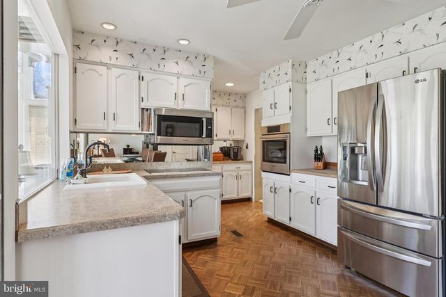 76 KENT AVE, Marlton, NJ 08053