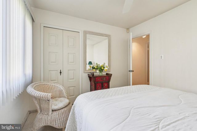 76 KENT AVE, Marlton, NJ 08053