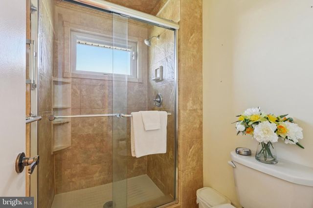 76 KENT AVE, Marlton, NJ 08053