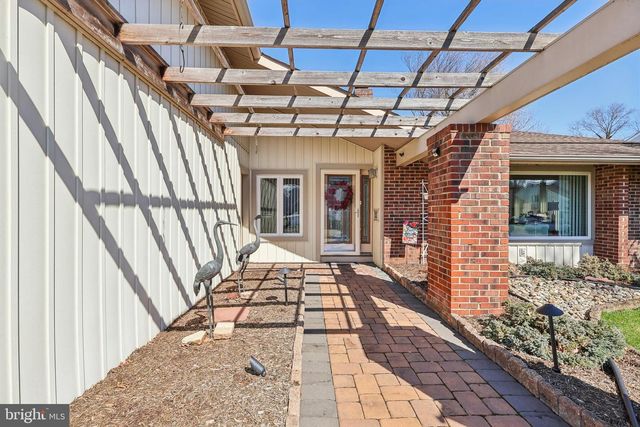 76 KENT AVE, Marlton, NJ 08053