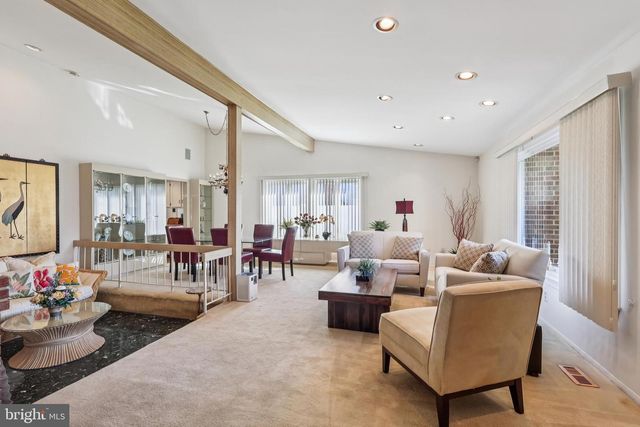 76 KENT AVE, Marlton, NJ 08053