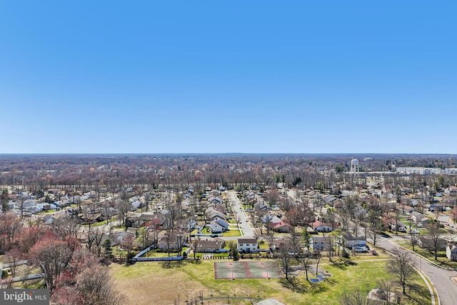76 KENT AVE, Marlton, NJ 08053