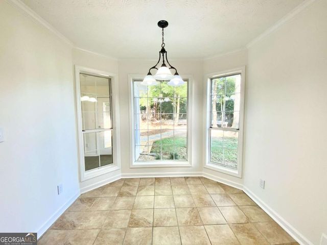 640 Suwanee Lakes Circle, Suwanee, GA 30024