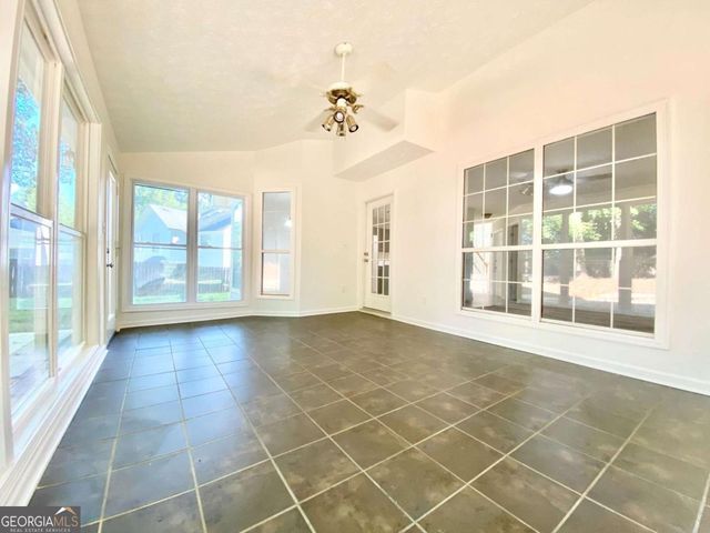 640 Suwanee Lakes Circle, Suwanee, GA 30024