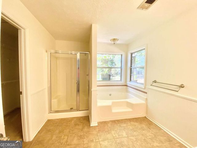 640 Suwanee Lakes Circle, Suwanee, GA 30024