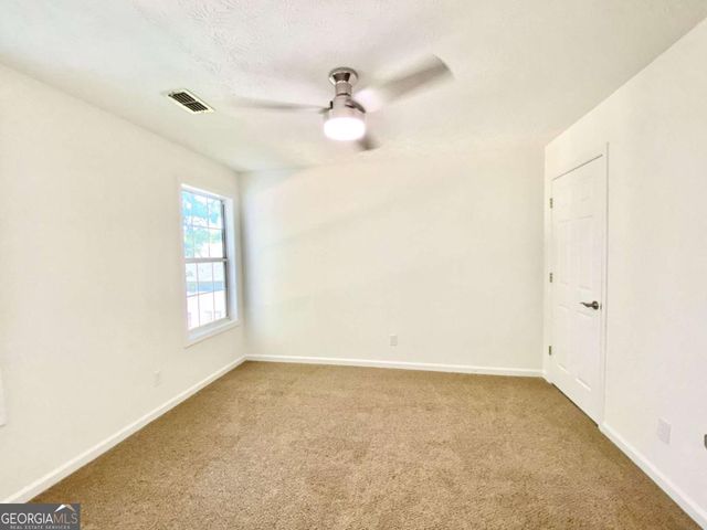 640 Suwanee Lakes Circle, Suwanee, GA 30024