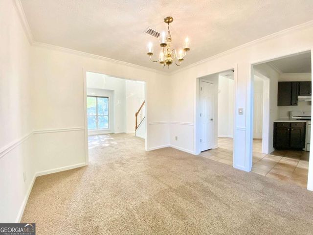 640 Suwanee Lakes Circle, Suwanee, GA 30024