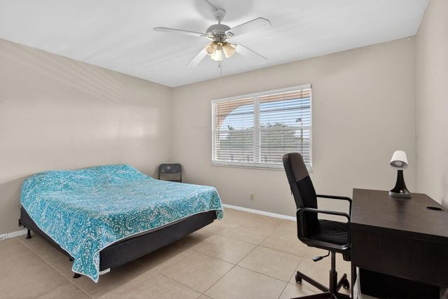2003 Granada Drive L4, Coconut Creek, FL 33066