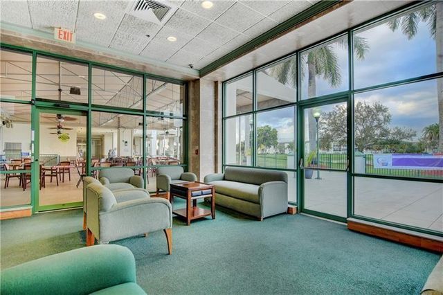 2003 Granada Drive L4, Coconut Creek, FL 33066