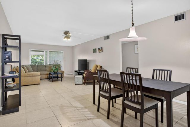 2003 Granada Drive L4, Coconut Creek, FL 33066