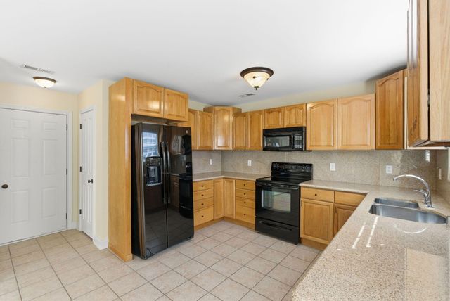 112 Rich Lane, Georgetown, KY 40324