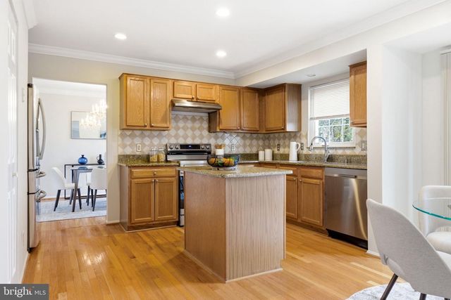 15791 BEAU RIDGE DR, Woodbridge, VA 22193