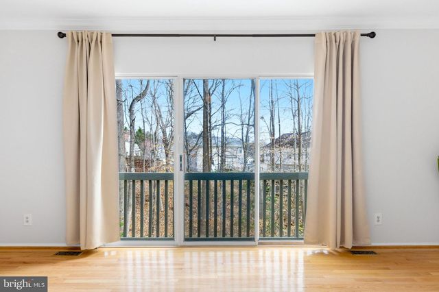 15791 BEAU RIDGE DR, Woodbridge, VA 22193