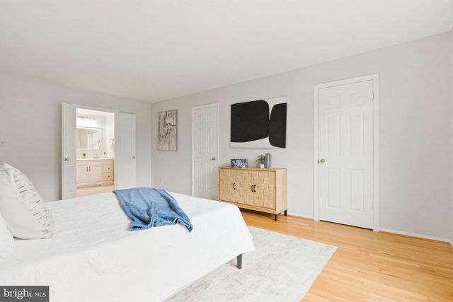 15791 BEAU RIDGE DR, Woodbridge, VA 22193