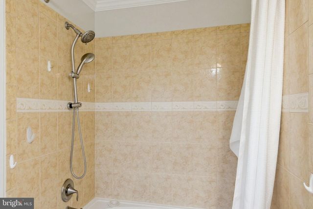 15791 BEAU RIDGE DR, Woodbridge, VA 22193