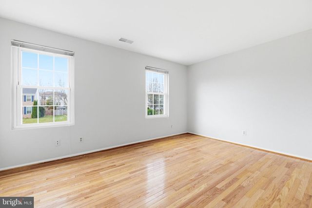 15791 BEAU RIDGE DR, Woodbridge, VA 22193