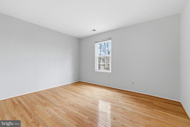 15791 BEAU RIDGE DR, Woodbridge, VA 22193