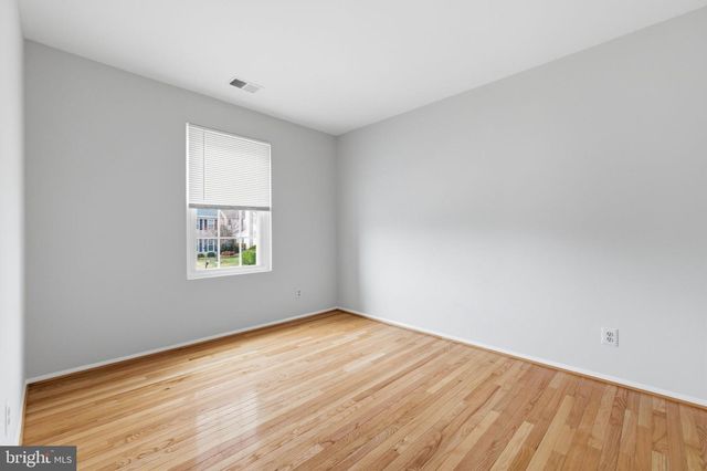 15791 BEAU RIDGE DR, Woodbridge, VA 22193