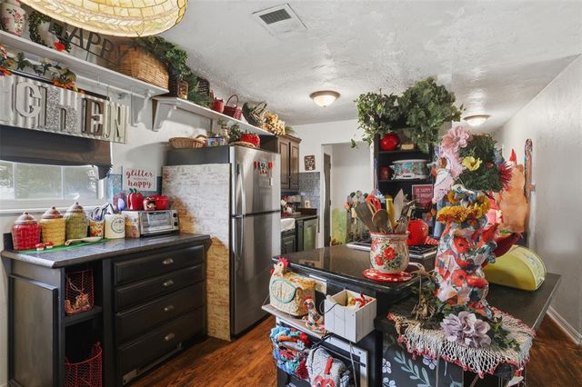 1805 Serenade Drive, Midwest City, OK 73130