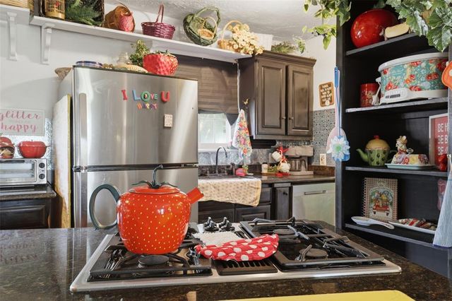 1805 Serenade Drive, Midwest City, OK 73130