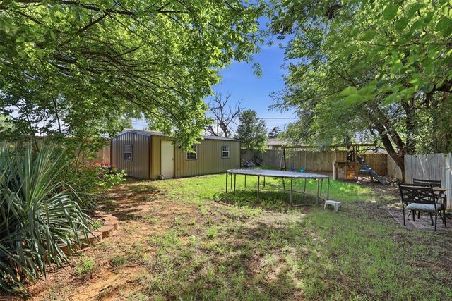 1805 Serenade Drive, Midwest City, OK 73130
