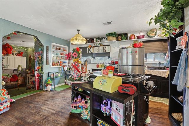 1805 Serenade Drive, Midwest City, OK 73130