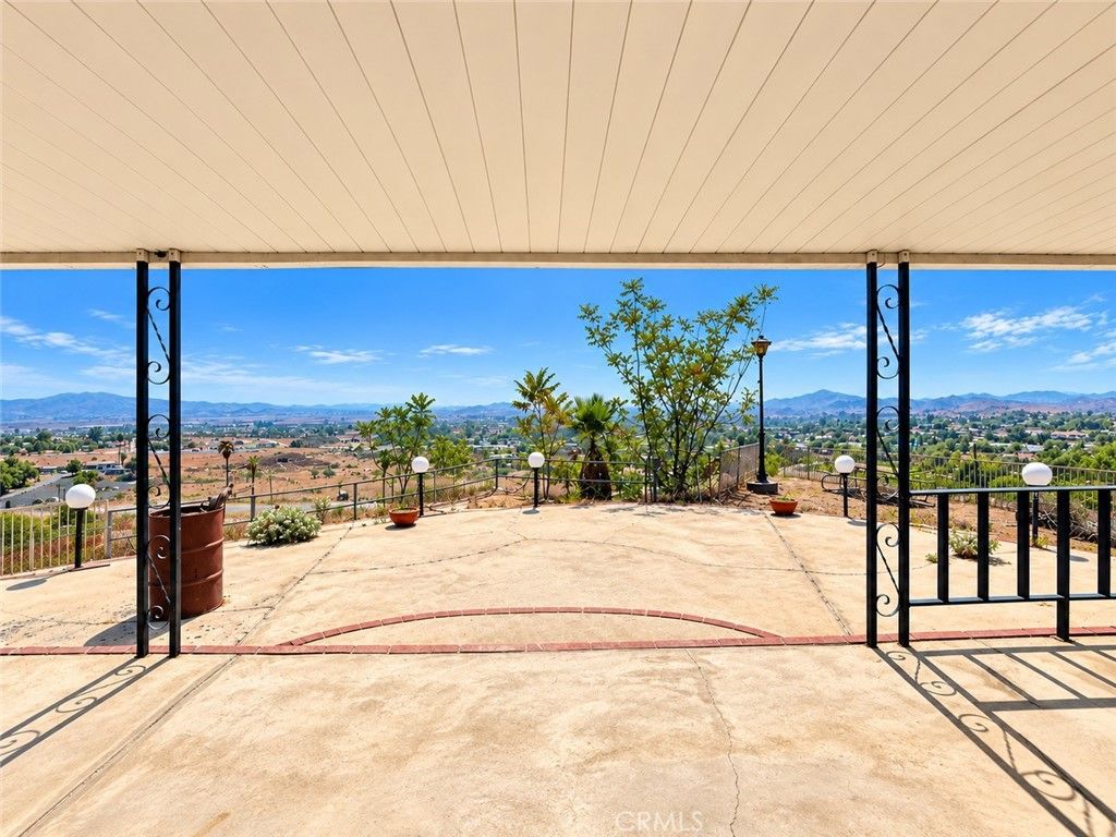 1020 Clayton, Perris, CA 92570 — photo 3