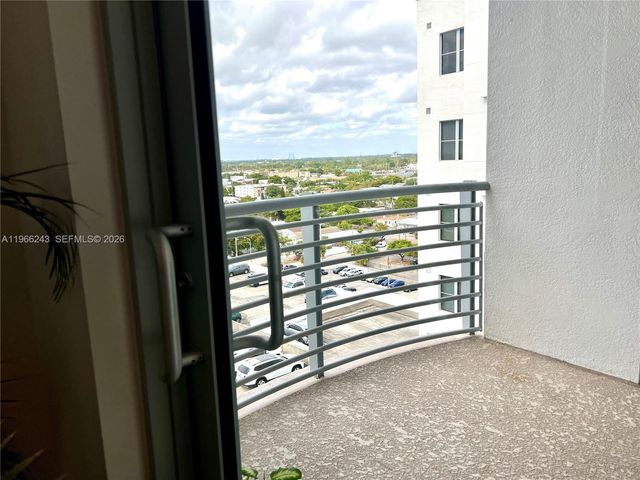 1830 Radius Drive 1203, Hollywood, FL 33020